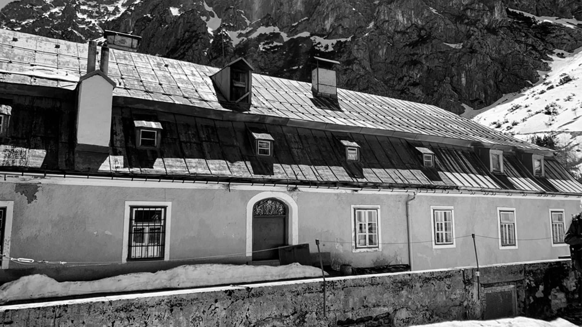 PROJEKT HERRENHAUS