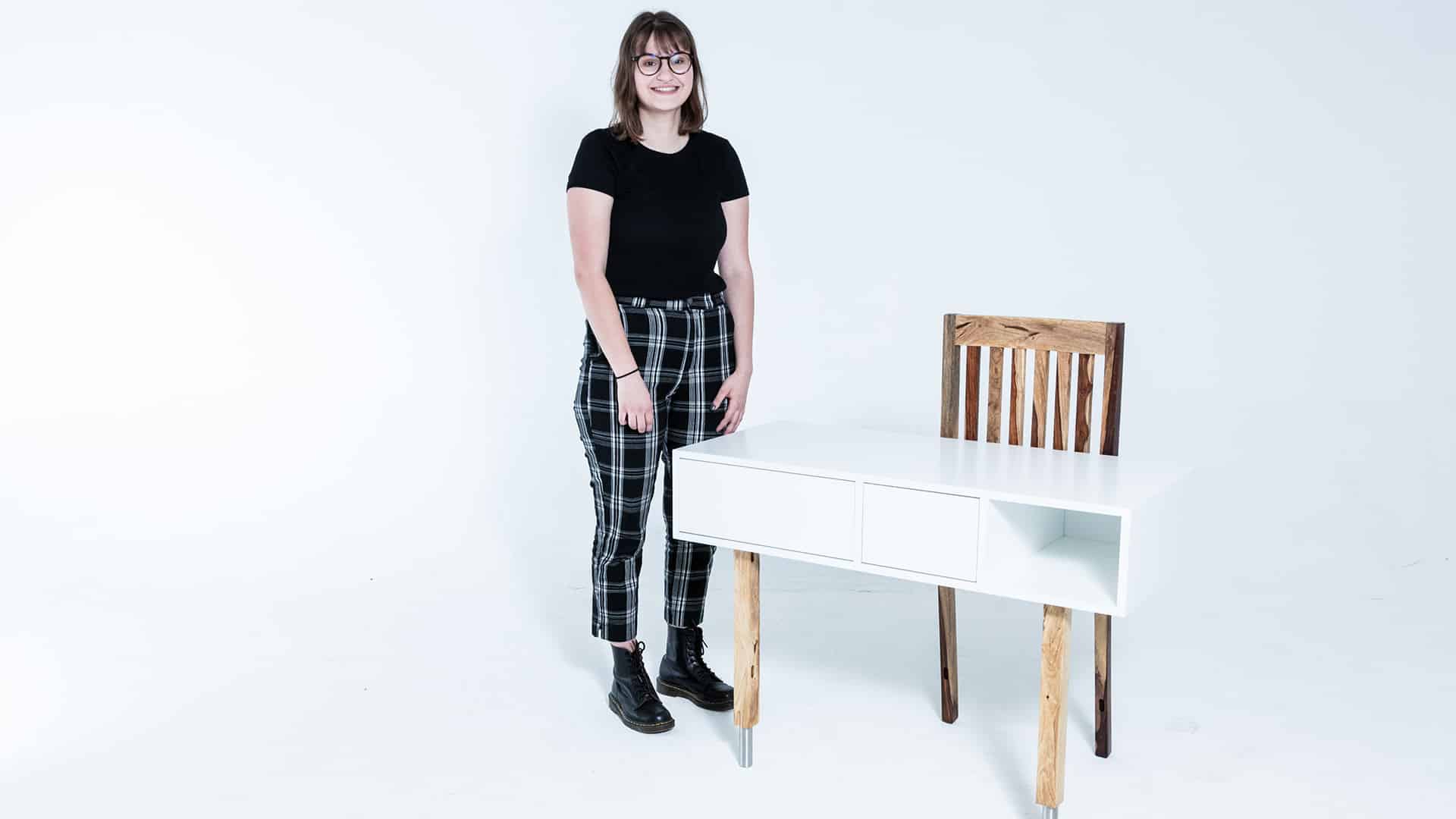 UPSIDE DOWN SESSEL SABRINA ZECHNER
