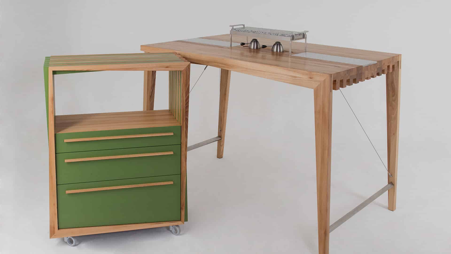 ESSBAR HOCHTISCH MIT SERVIERWAGEN DOMINIK HAMMERSCHMID