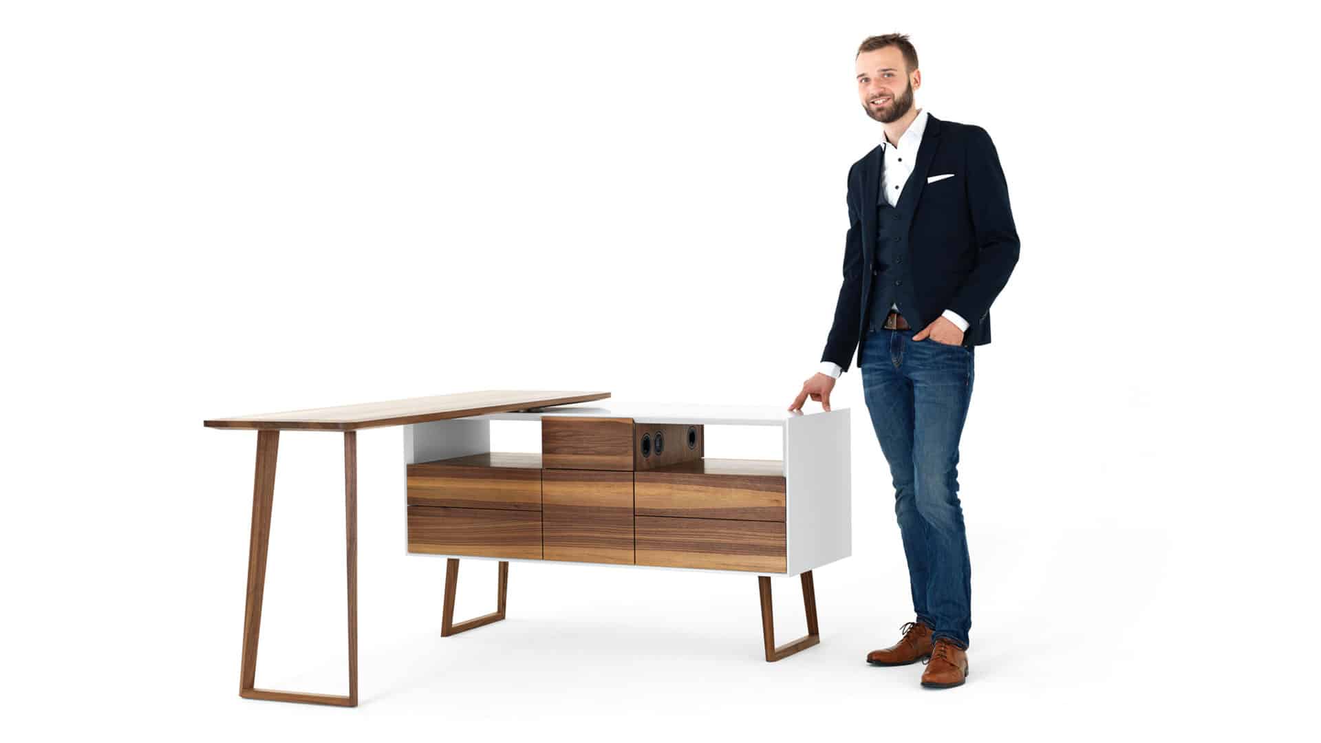 LA COMMUNICATION HOME-OFFICE-PLATZ LINO ERNSTORFER