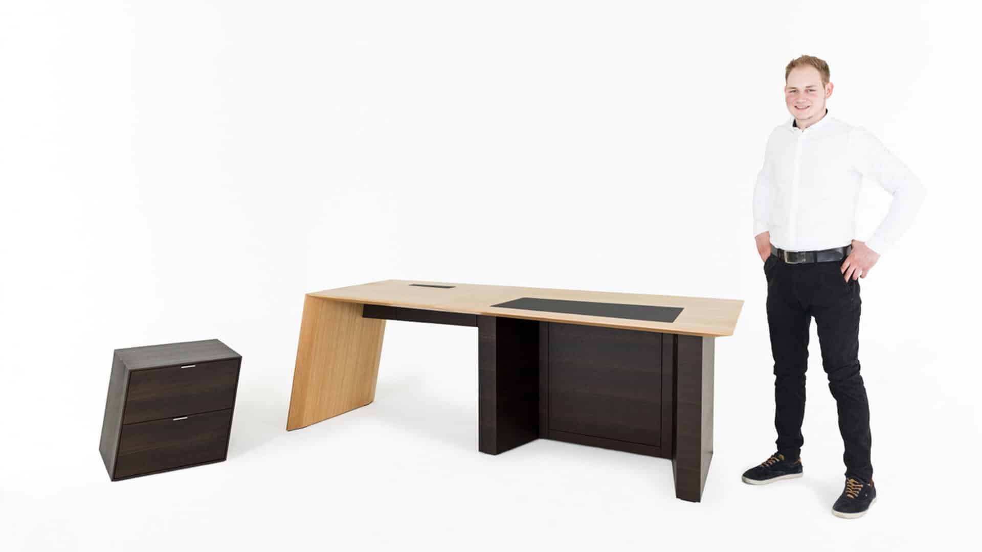 HOME OFFICE ARBEITSPLATZ FÜR ZUHAUSE FLORIAN KLOIBHOFER